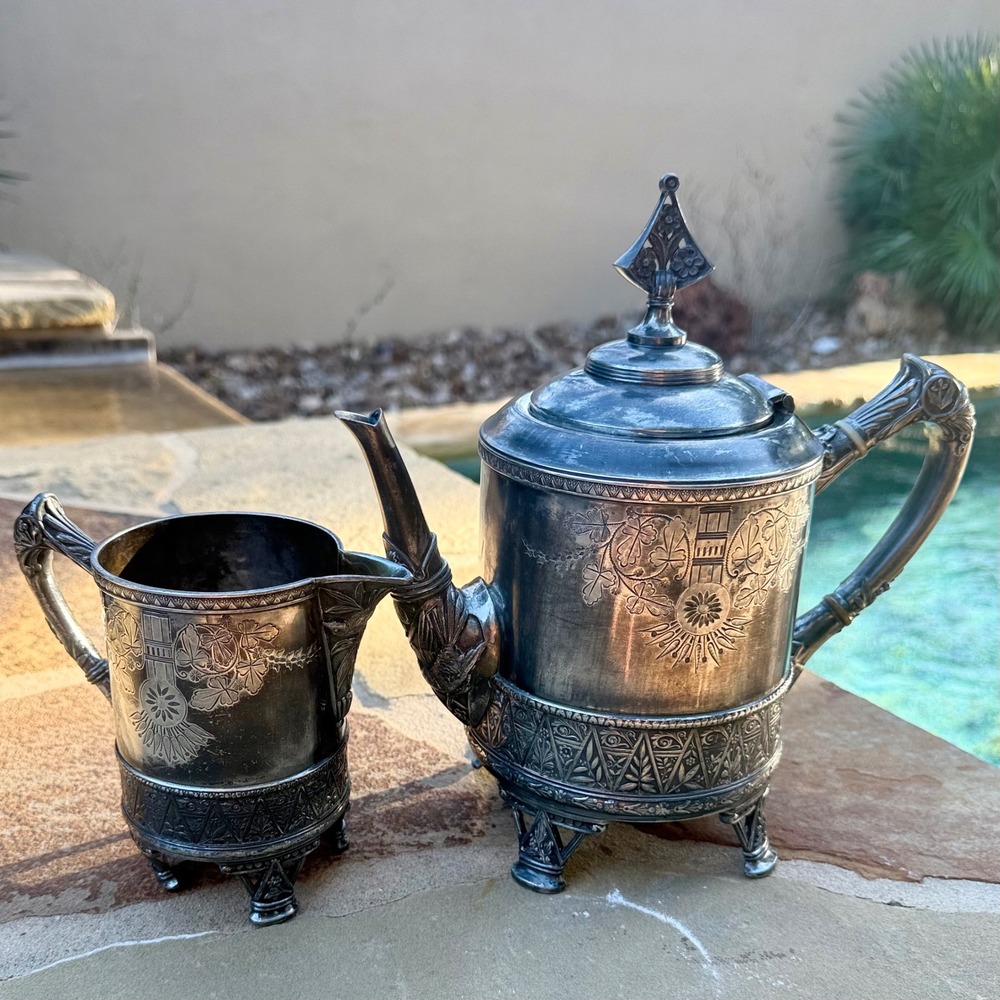 Antique Meriden Britannia 1926 Silverplate‎ Teapot Creamer Victorian Aesthetic